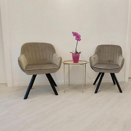 Casa Elenis Hotel เอโฟรีเอซูด ภายนอก รูปภาพ