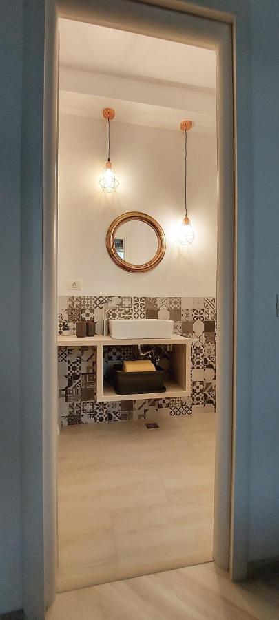Casa Elenis Hotel เอโฟรีเอซูด ภายนอก รูปภาพ