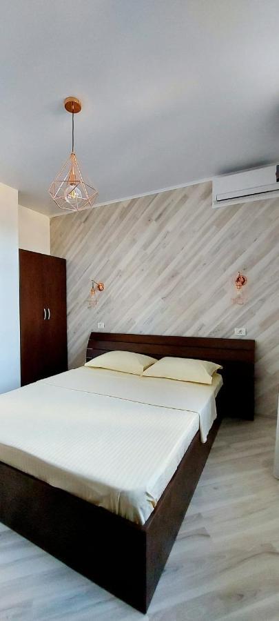 Casa Elenis Hotel เอโฟรีเอซูด ภายนอก รูปภาพ
