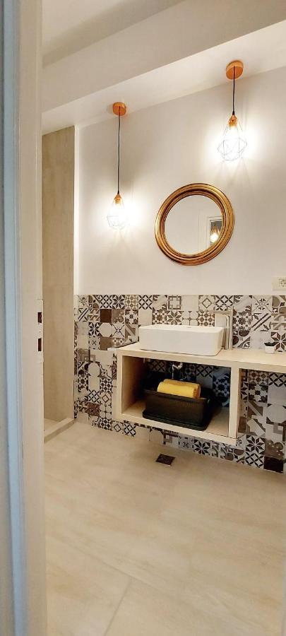 Casa Elenis Hotel เอโฟรีเอซูด ภายนอก รูปภาพ